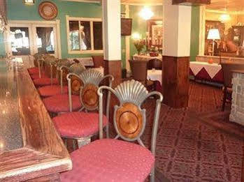 The Historic Brook Forest Inn Эвергрин Экстерьер фото